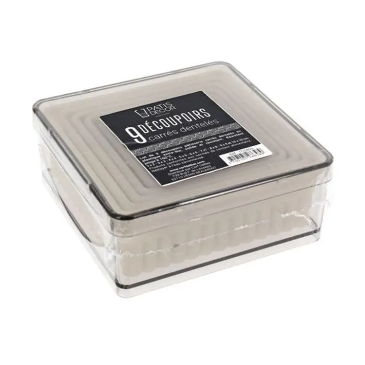 9 Découpoirs carrés cannelés assortis-Cerf Dellier Discount
