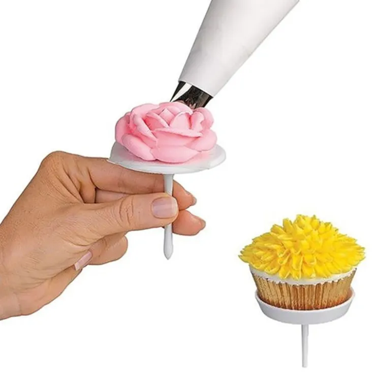 Clous à fleurs et à cupcakes (x4)-Cerf Dellier Discount