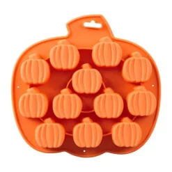 Moule silicone 12 citrouilles Halloween Wilton-Cerf Dellier